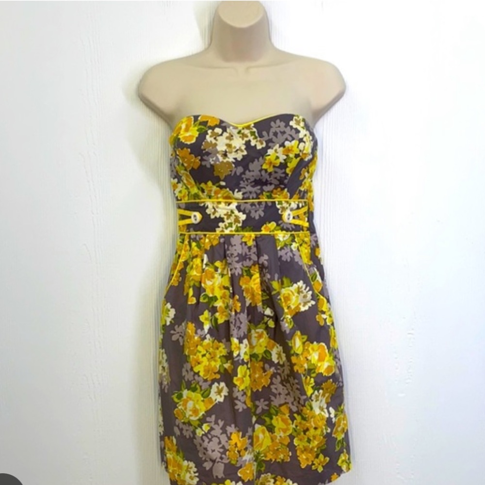 Trixxi Gray & Yellow Flower Dress